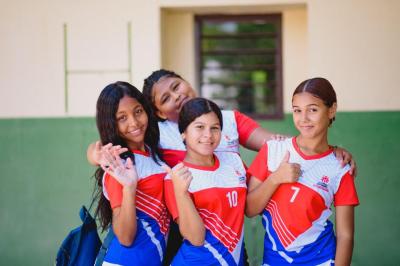 Continúan las inversiones de la FMM en colegios de Barranquilla