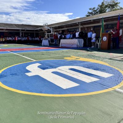 390 estudiantes del Seminario Menor de Popayán, sede primaria, beneficiados con la adecuación de dos canchas múltiples. - 12